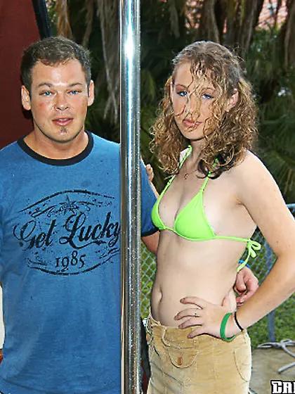 Hot blonde slut Casper Elle strips her bikini outdoors and sucks