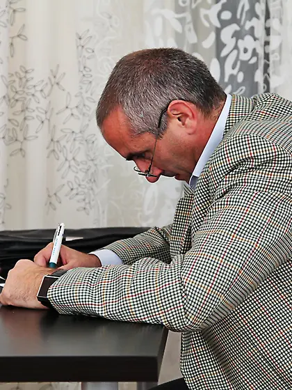 Mostly teachers become mad