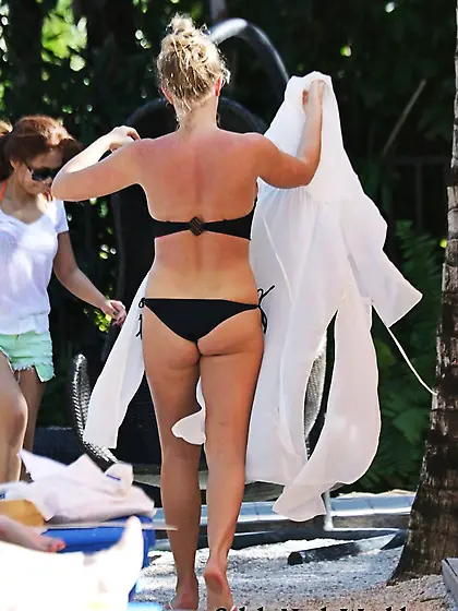 Aisleyne Horgan Wallace Bikini Photos