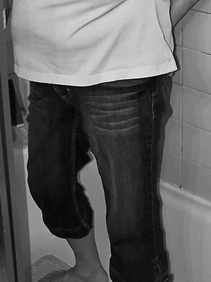 Cougar Moon Aynjl from United States Soaking...