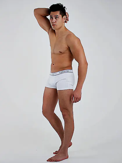 White young gay brucegymboy