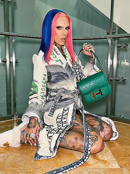Jeffree Star tattooed makeup twink