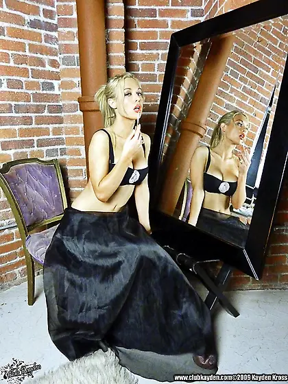 Perfect bodied Kayden Kross strips down to her nylons in front o