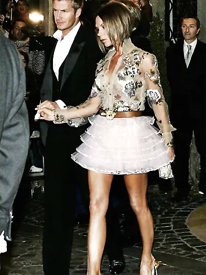 Victoria Beckham - Scorching Gams