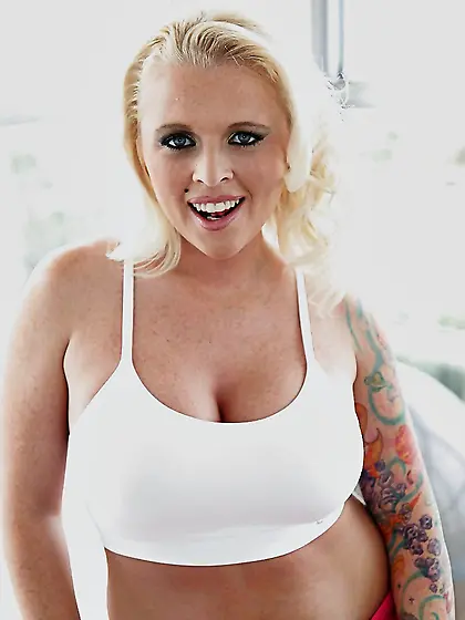 American naked fit milf