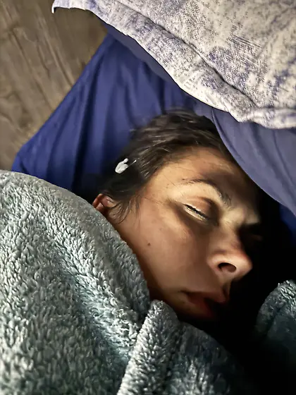 Spy girlfriend loves sleep cum