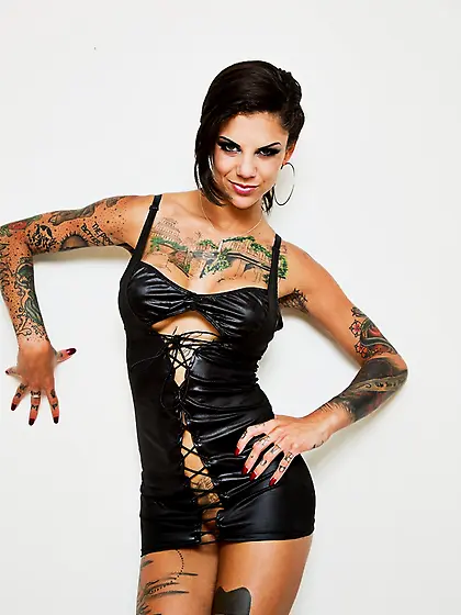 Raven haired babe black