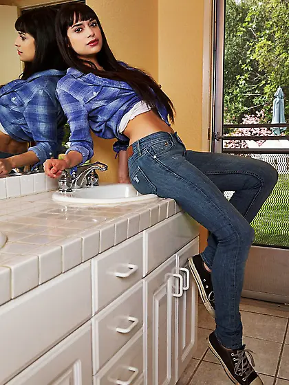 Naughty Latin girl Carol Luna is stripping off and squeezing her