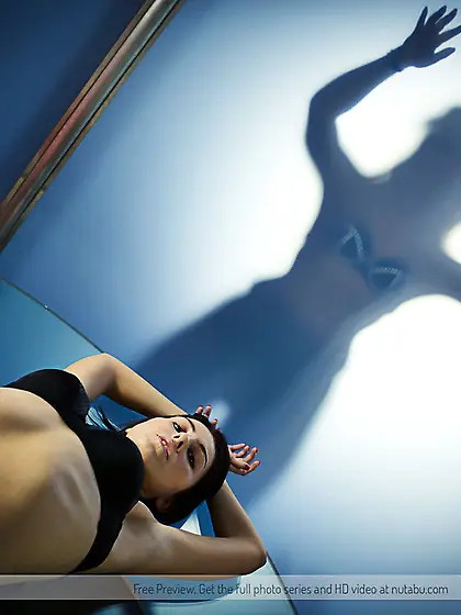 Classy lesbian Clair Brooks lets her sub suck down her strap on