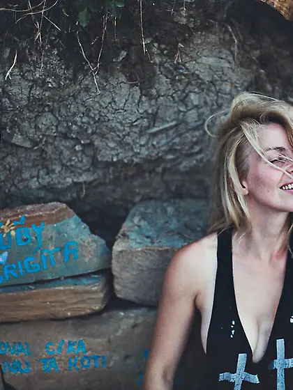 Amateur titty niplslip oops!