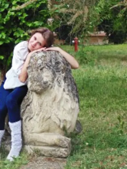 Brunette Teen Andreea.