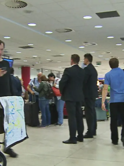 Blonde sweetie white vest