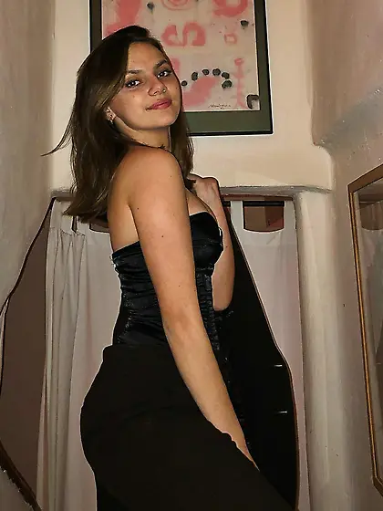Barely Legal: Young Slut Dafne Keen