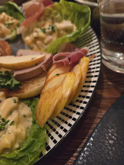 What I expect from a 1st date from now on...