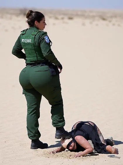 Thicc IDF Girl Steps On Muslim Nigger