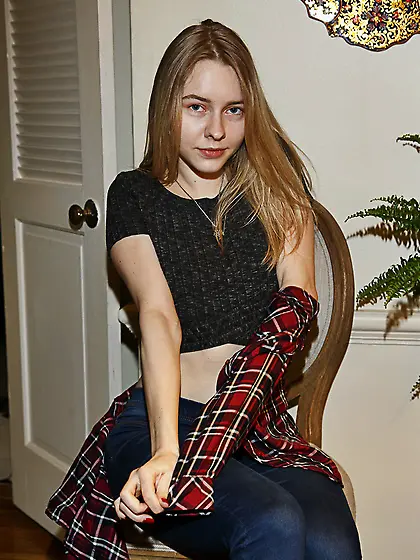 Opening top shows perky