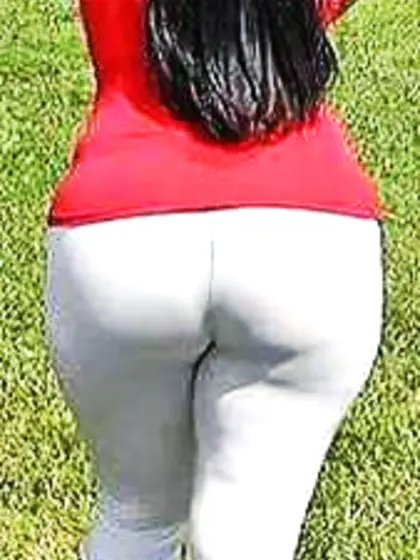 Ginormous Culo MAture