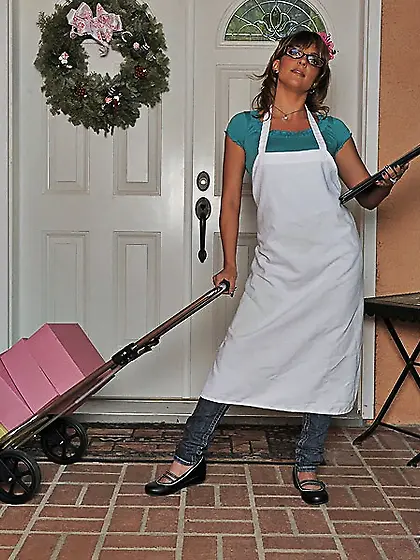 Cute babe,  Lexi Love gets her nasty and hairy pussy fucked and c