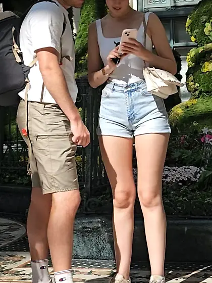Shorts Ass