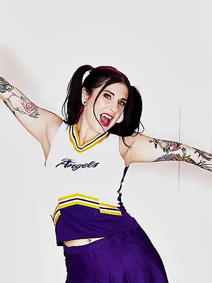 Hot amateur cheerleader