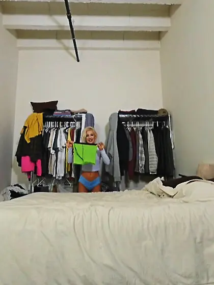 Canadian perfect body teen fuck