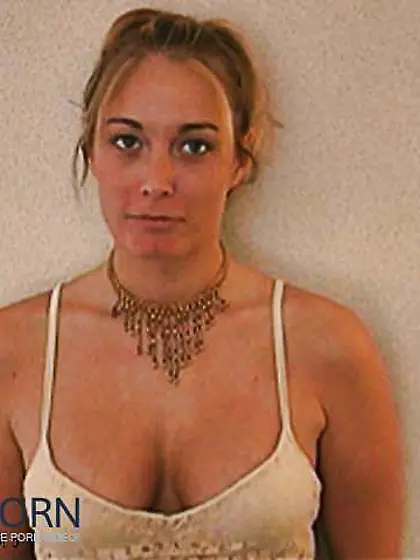 20yr old Alyessa fellates ebony manhood