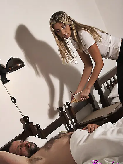 Hot teenage maid fucks