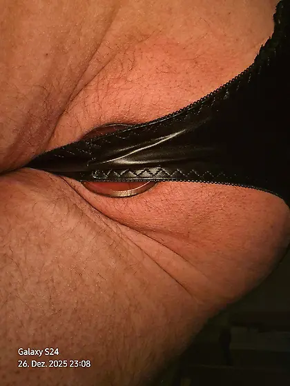 ich mag es wenn meine arschfotze gefüllt ist