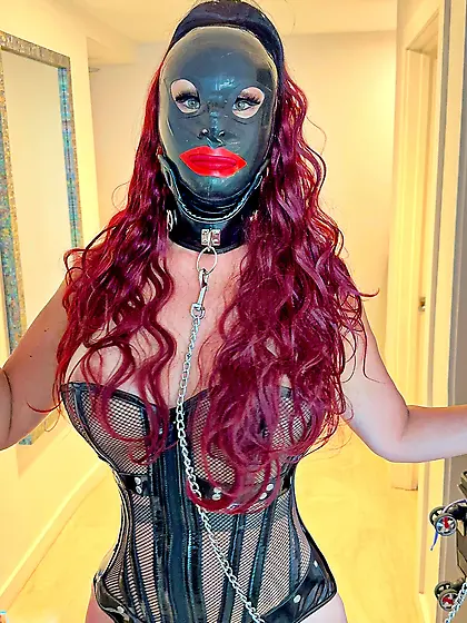 Black Mask Latex