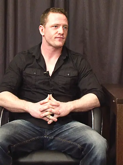 Muscular amateur gay proudly