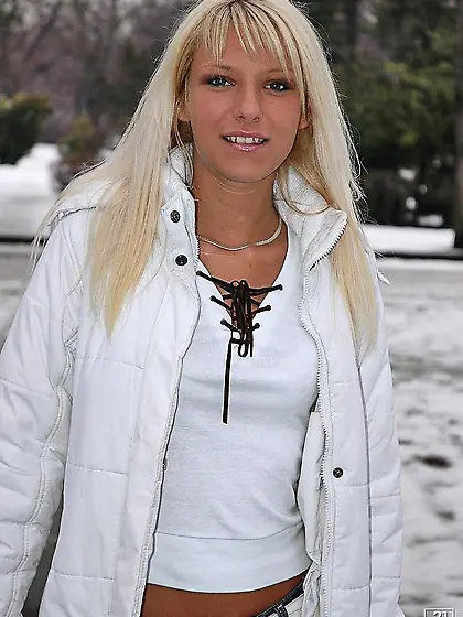 Jordan Green takes her sexy blue jeans off and then toys her sha