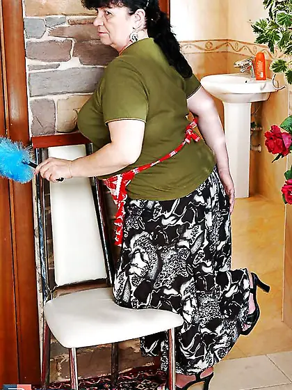 Granny ass-fuck trainig