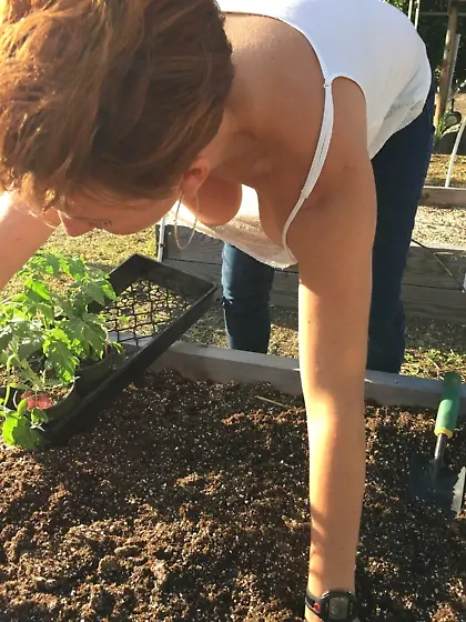 Sexy cleavage,  downblouse