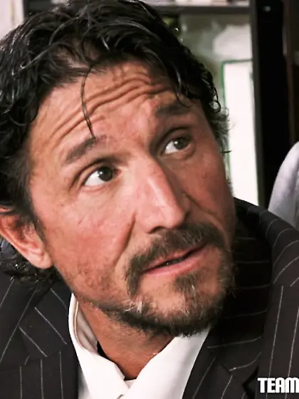 Older stud licks and fucks a horny sexy girl