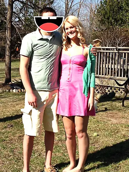 Skinny Melissa gets totally naked on the GGW bus