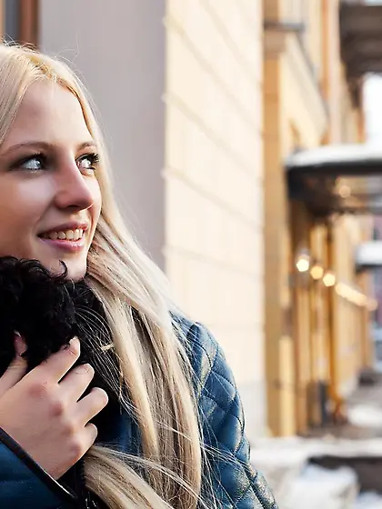 Cute blonde teen girl Alysha A shows off her smooth body at the