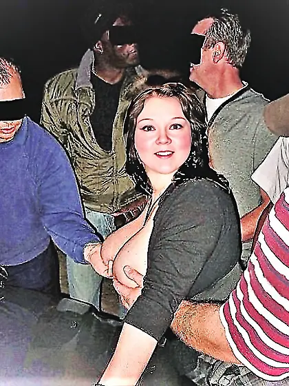 Dolly « whore «  Extra