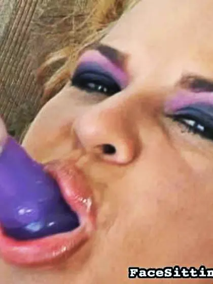 Slutty milf plays sex