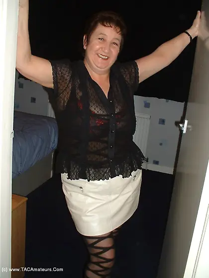 Big Cock Kinky Carol from United Kingdom
