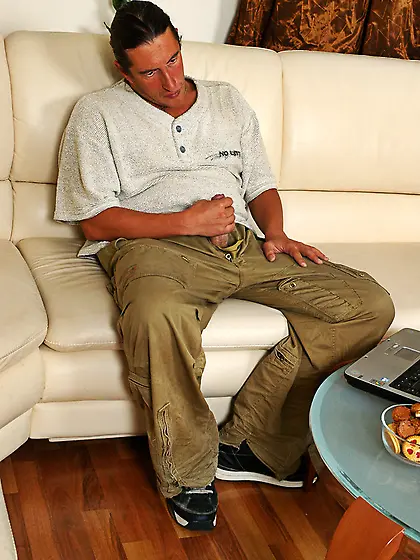 Blonde bimbo punished older