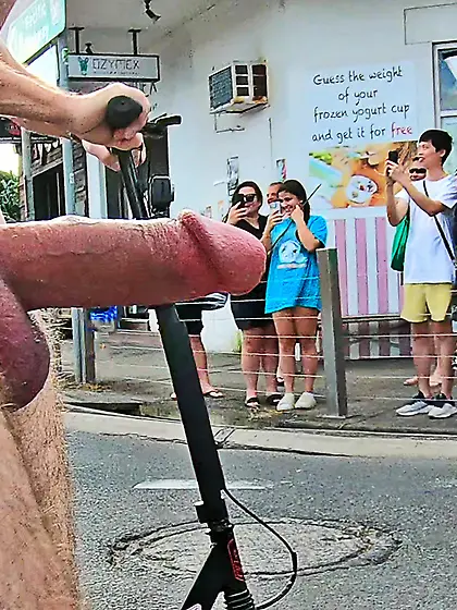 WNBR Byron Bay erection flasher on the street