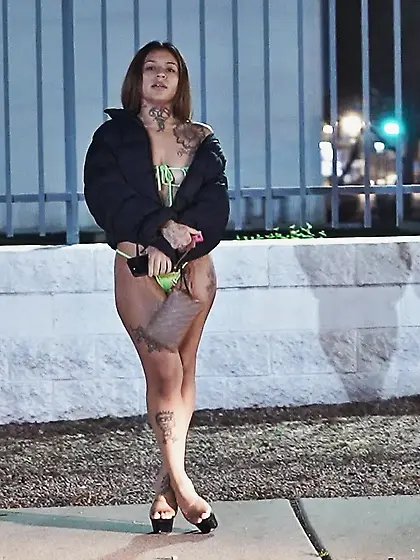 Prostitution,  that's my job! 617