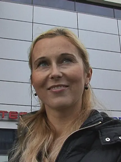 Blonde ponytailed milf good