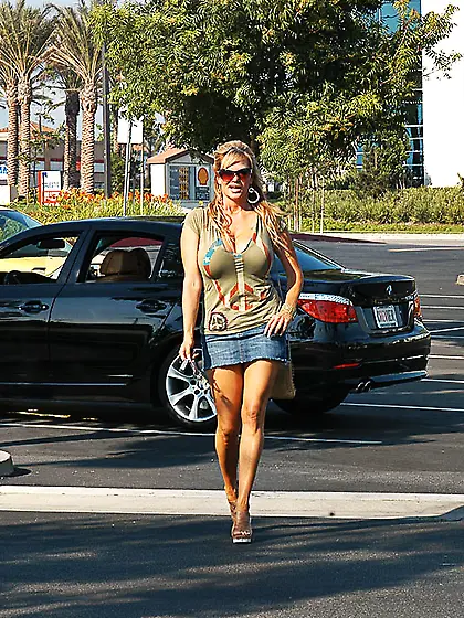 Jessica Moore and Kelly Madison and their boyfriend came togethe