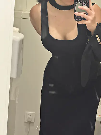 Fat ass Asian girlfriend