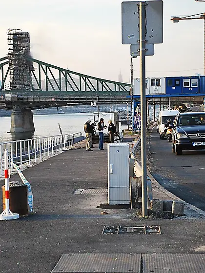 27 yo Blonde Antynia Cum shot