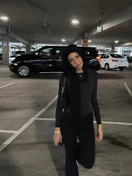 Hot arab hijabi slut