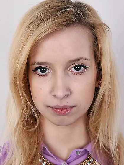 Pretty trick purple top