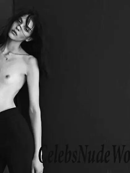 Kate Bogucharskaia Topless