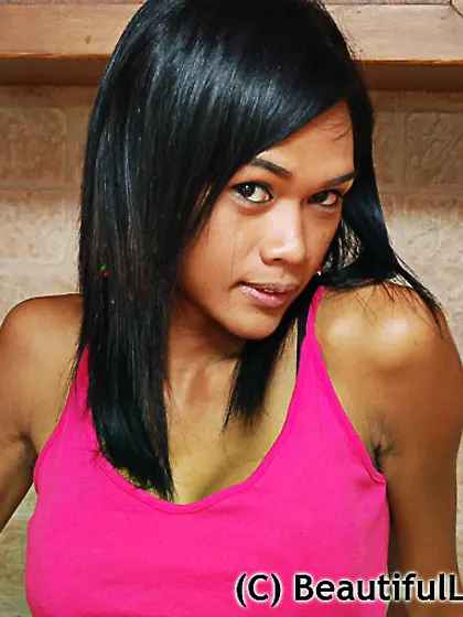 Beautiful Ladyboy Long Mint Solo